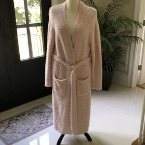 Skims Robe size Lg.- XLg